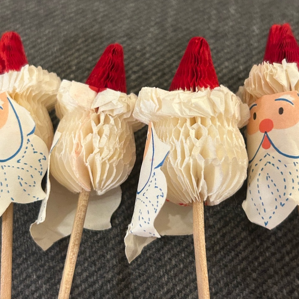 Shiny Brite VTG Set of 9 Santa Picks MCM Christmas Decor Craft Honeycomb 1950’s - Picture 4 of 4